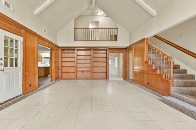 Building Photo - 3735 Pineleaf Dr