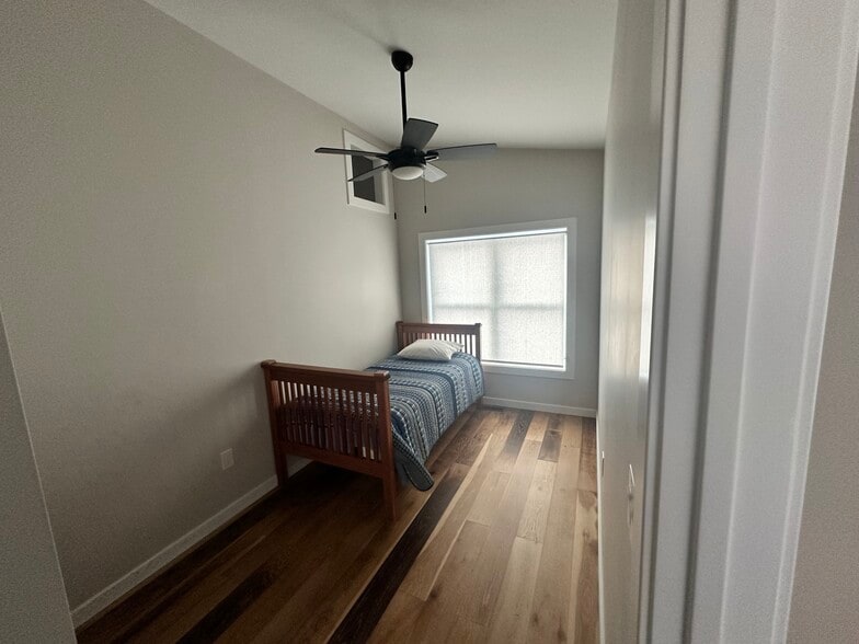 Building Photo - 43 1st St