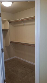 Building Photo - Cute Boise Townhouse