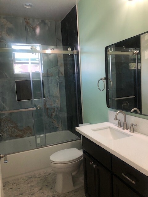 Building Photo - 1022 Morada Pl