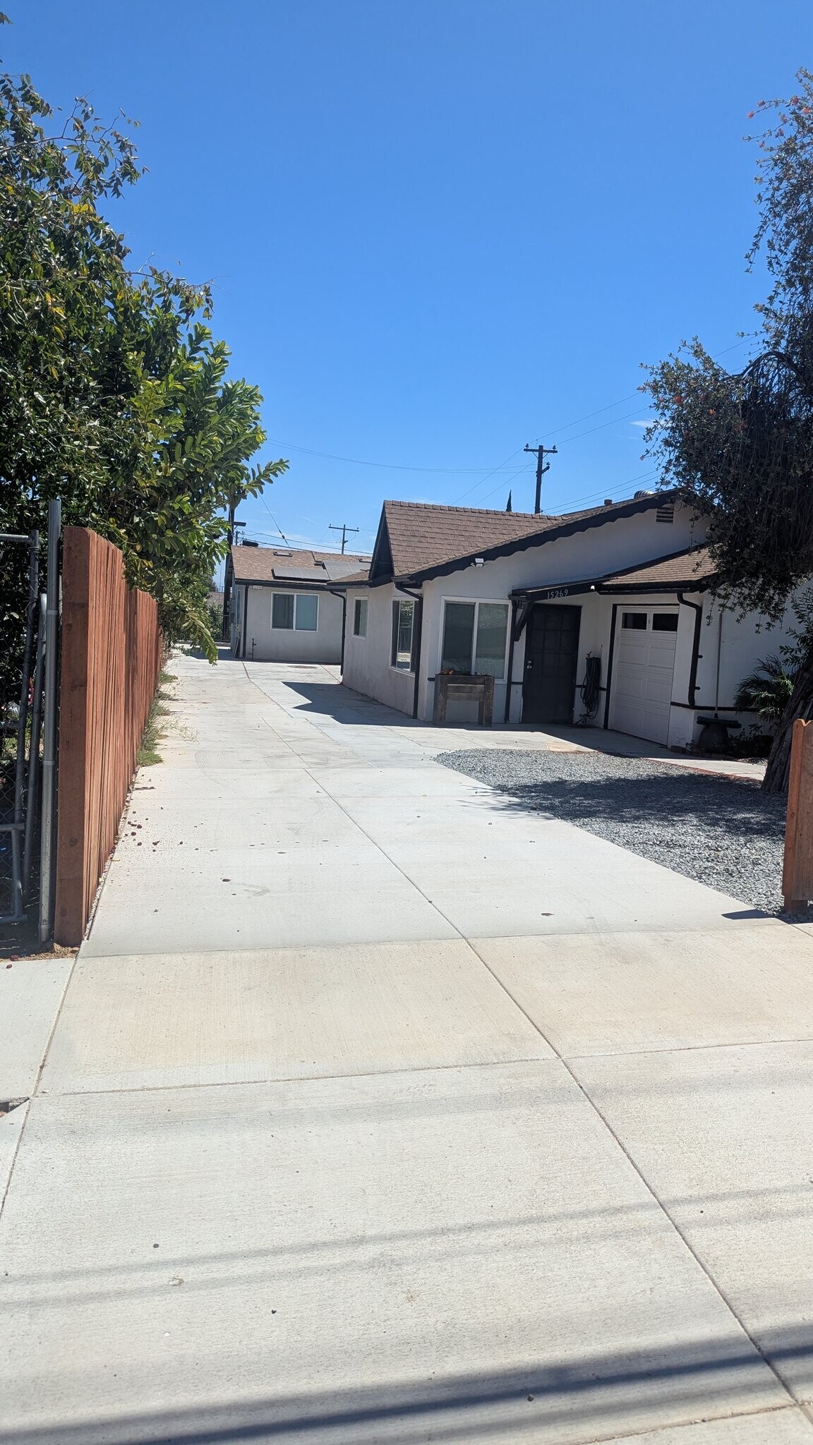 Building Photo - 15269 Ramona Ave