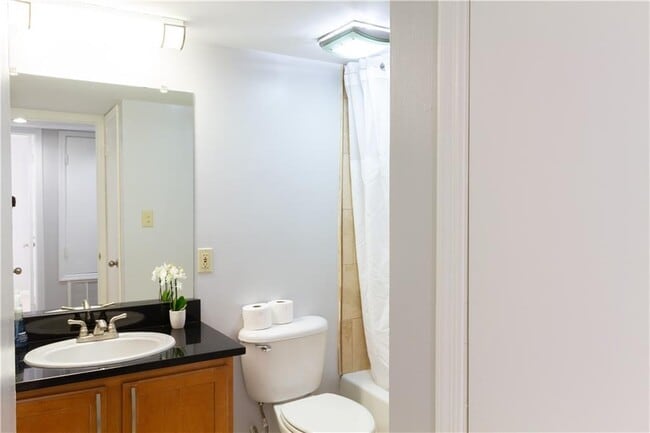 Building Photo - 2955 Seven Pines Ln
