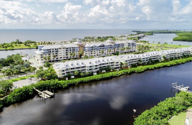 Building Photo - 521 Bahia Beach Blvd