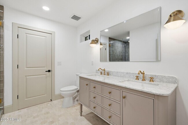 Building Photo - 2315 N 42nd St
