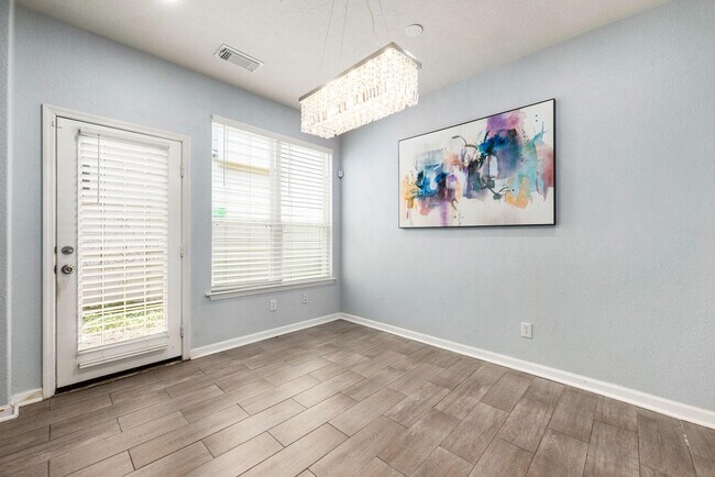 Building Photo - 7559 Autumn Sun Dr
