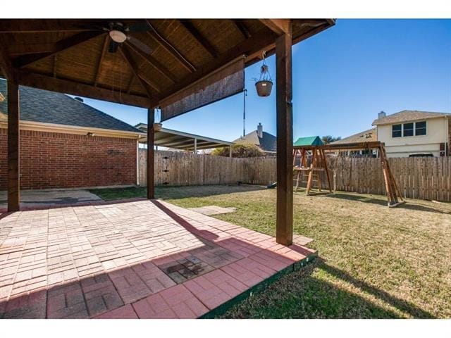 Building Photo - 8017 Fleetwood Dr