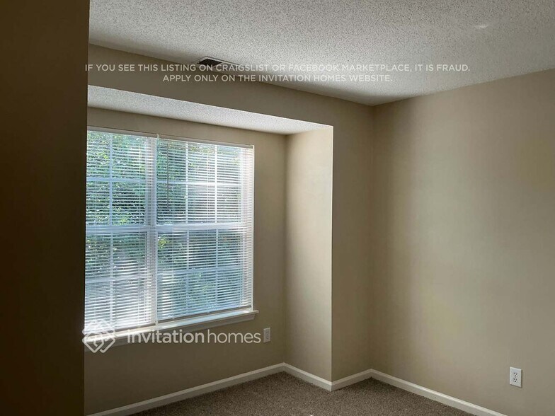 Building Photo - 12000 Cartgate Ln