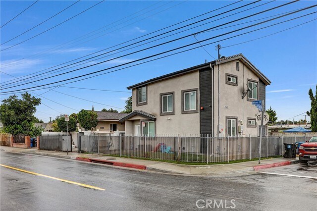 Building Photo - 12624 S Mona Blvd
