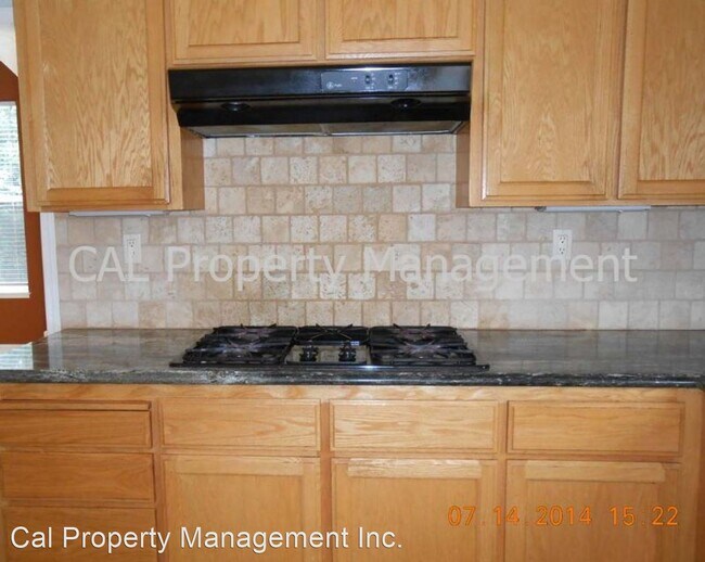 Building Photo - 5 br, 3 bath House - 6 Hidden Creek Circle