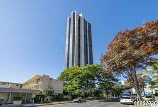 Building Photo - 930 Kaheka St