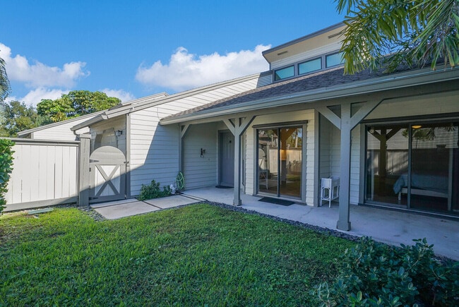 Building Photo - 13403 Bedford Mews Ct