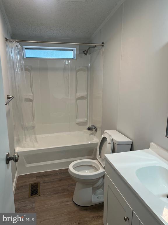 Building Photo - 107 Dugan Ct