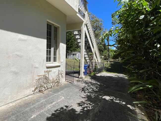 Building Photo - Spacious 4-Bedroom Retreat in Haiku with S...