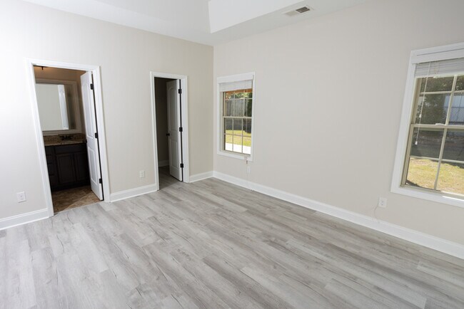 Building Photo - 315 Keegan Rock Ct
