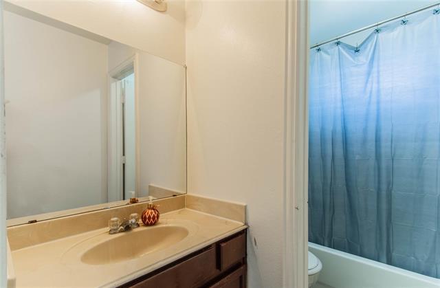 Building Photo - 1953 Timber Oaks Dr