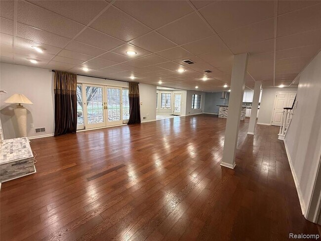 Building Photo - 23170 Inverness Ct