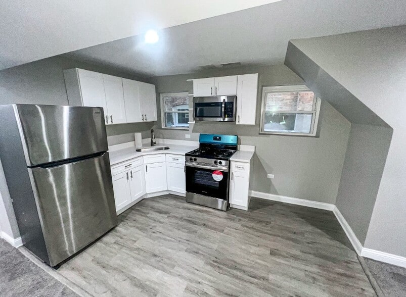 Building Photo - 7819 S Morgan St