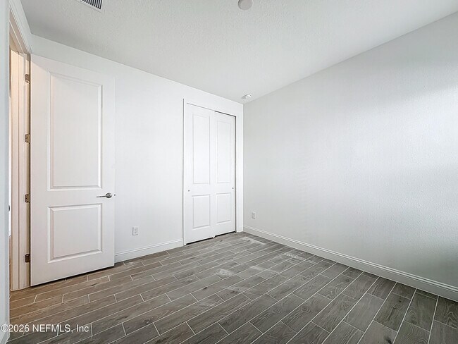 Building Photo - 133 Otsego Ln