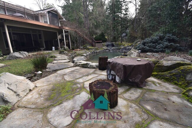 Building Photo - 18389 Jayhawk Dr