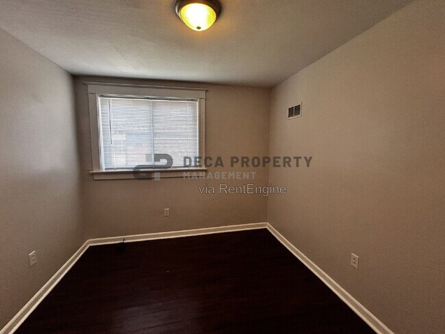 Building Photo - 4051 Giles Ave