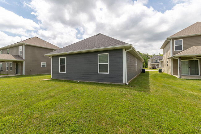 Building Photo - 2809 Amberwood court