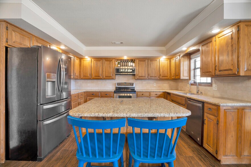 Building Photo - 1703 Willard St