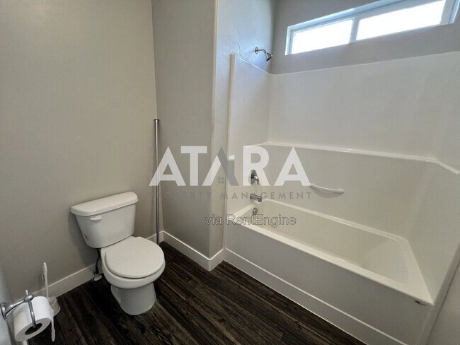 Building Photo - 14488 S Selvig Way