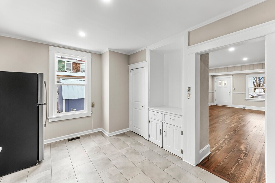 Building Photo - 640 Market St