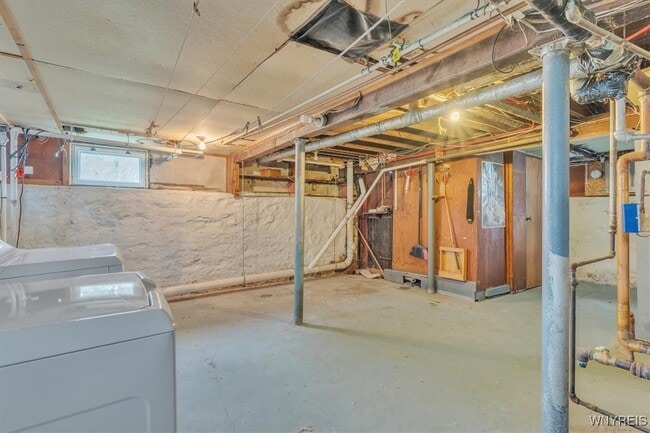 Building Photo - 228 Highgate Ave