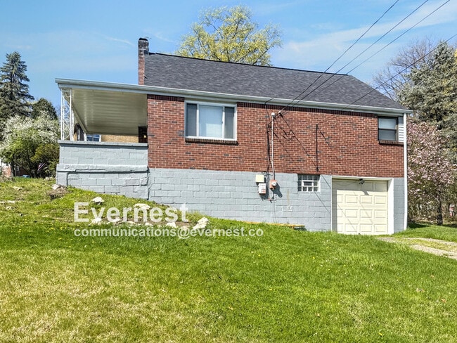 Building Photo - 3037 Blackridge Ave