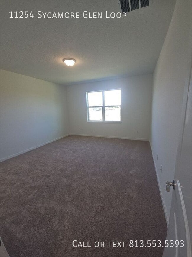 Building Photo - 11254 Sycamore Glen Loop