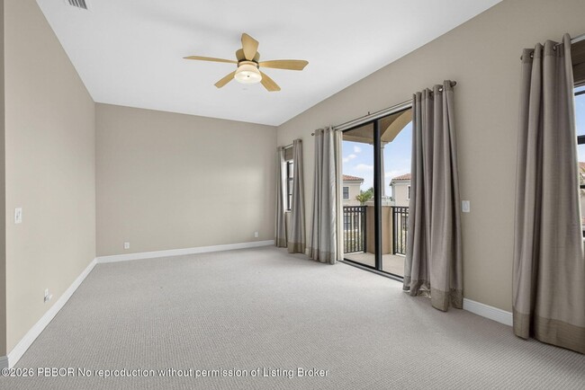 Building Photo - 803 del Sol Cir