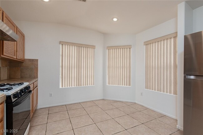 Building Photo - 3149 Morning Whisper Dr