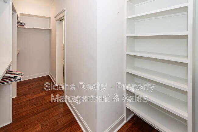 Building Photo - 5751 Old Jacksonboro Rd