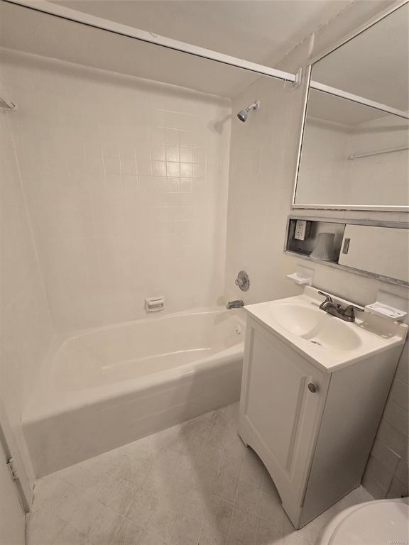 Building Photo - 3737 Wesley Dr