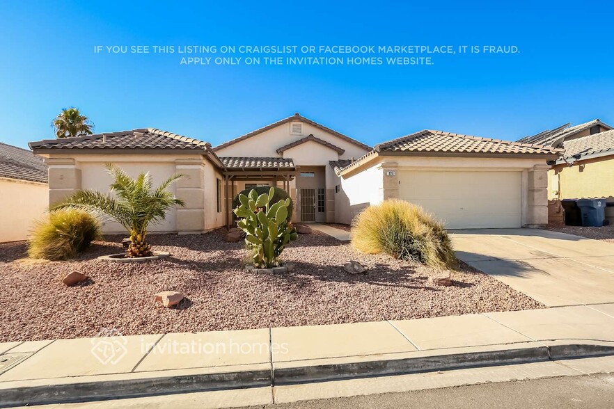 Primary Photo - 829 Beefeater Pl