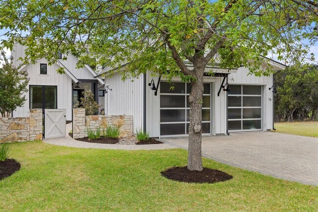 Building Photo - 19601 Flying J Blvd