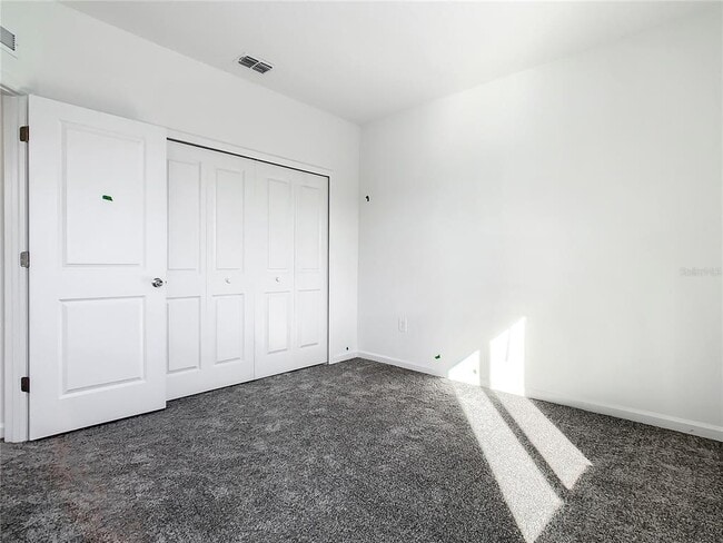 Building Photo - 409 Bogey Dr