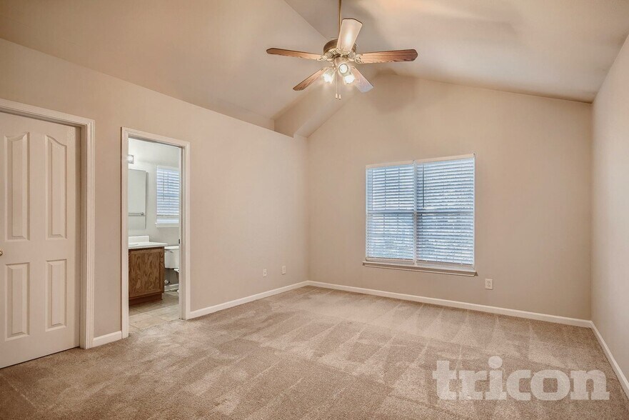 Building Photo - 8330 Wallace Glen Dr
