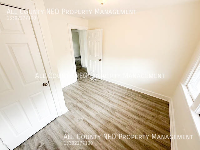 Building Photo - 897 McKinley Ave