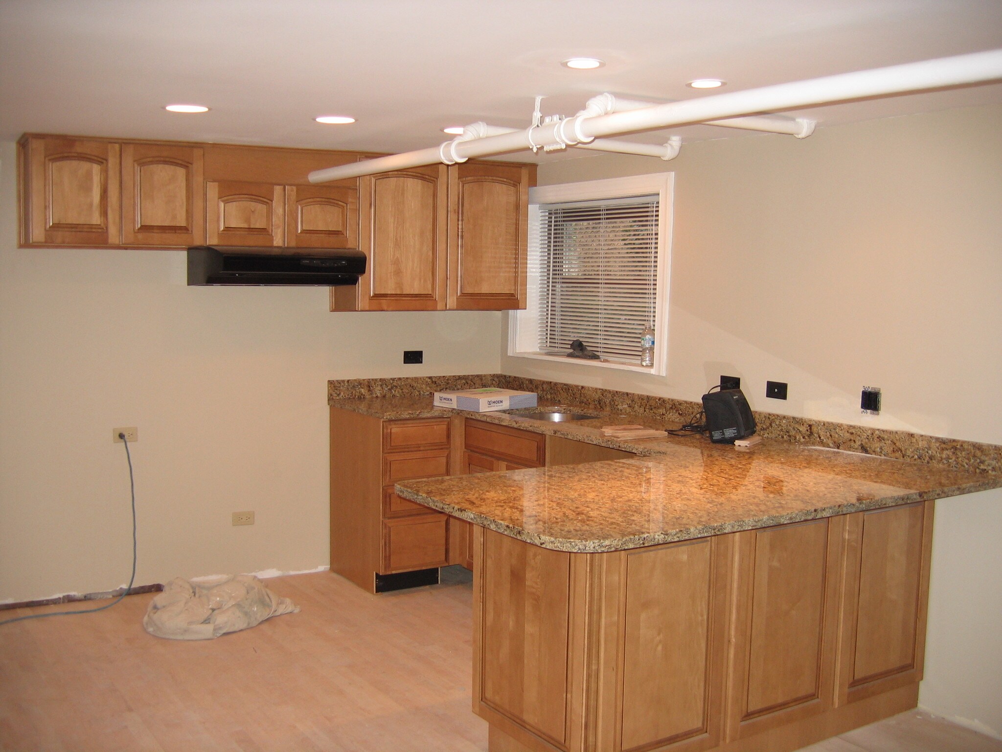 New Kitchen - 1419 W Balmoral Ave