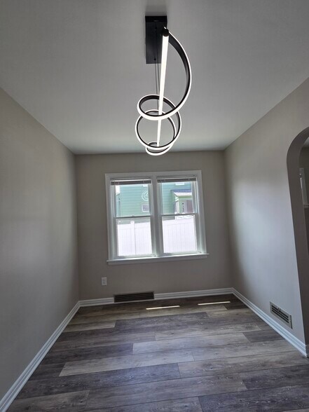 Dining Room - 3117 Parkside Rd