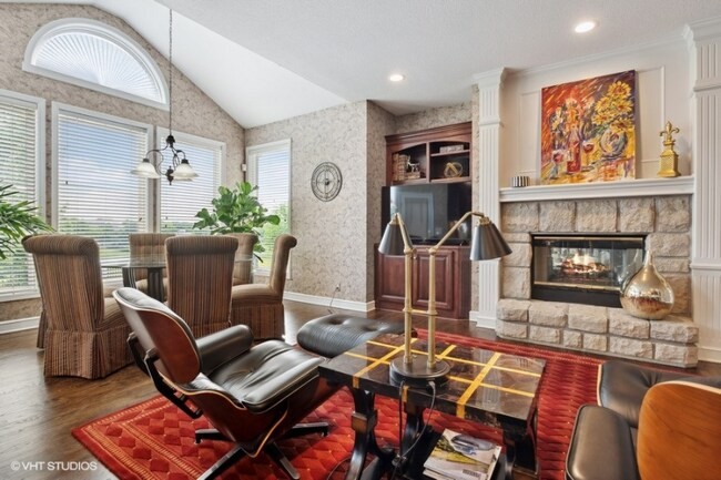 Building Photo - 9669 Cailler Dr