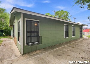 Building Photo - 6358 W Commerce St