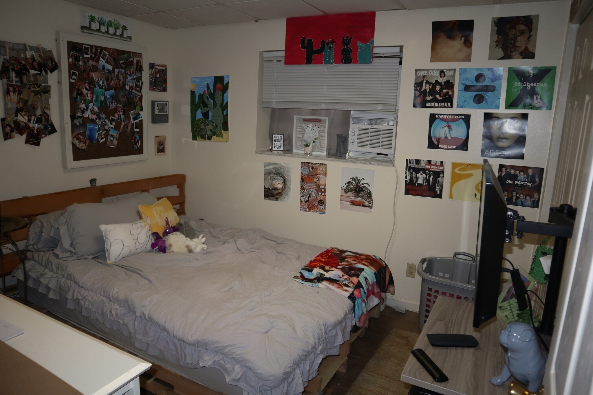 Building Photo - 415 East St