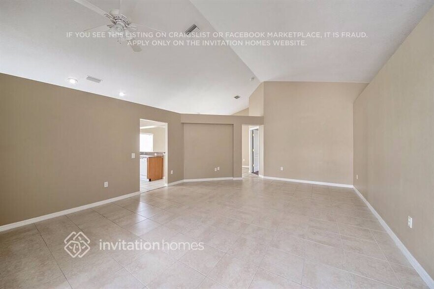 Building Photo - 13041 Bridleford Dr