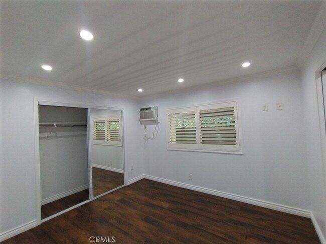 Building Photo - 13714 Hoyt St