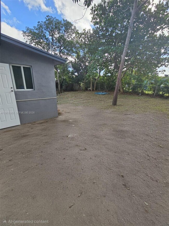 Building Photo - 2488 SW 6th Ct