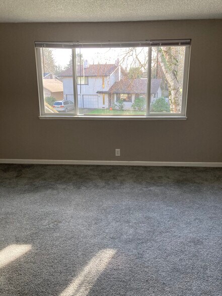 Building Photo - 2863 Applewood Ln