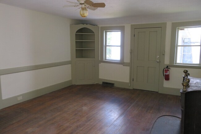 Building Photo - 22 Kimball Rd